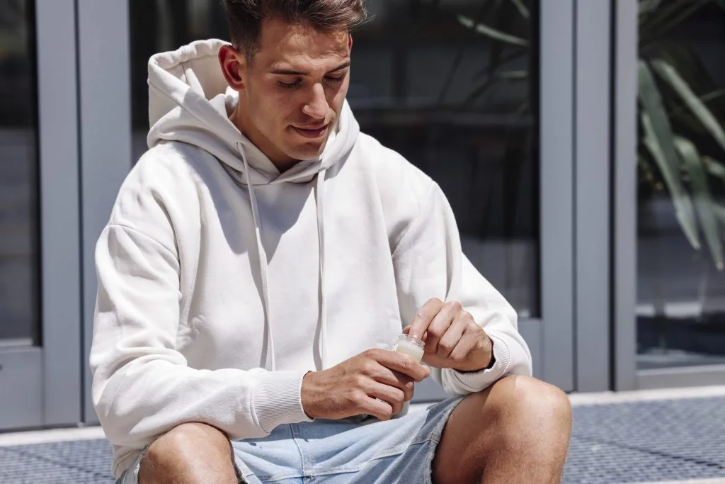 Evopure CBD Relief Balm in use