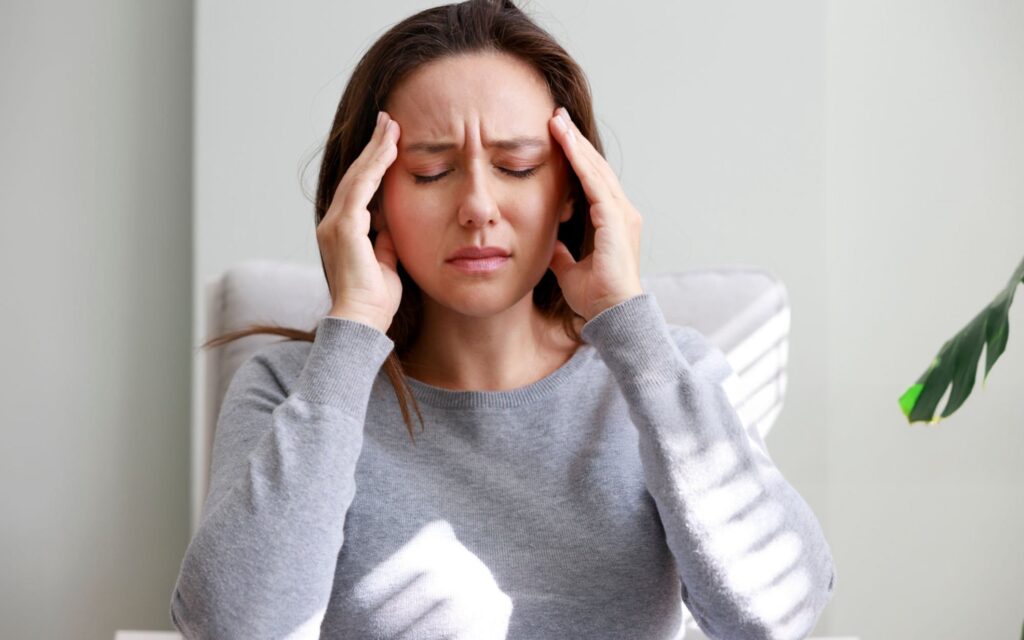 CBD Oil for Migraines: Does it Work? Everything You Should Know